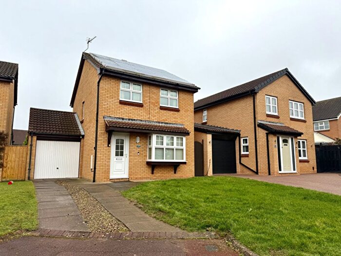 3 Bedroom Detached House For Sale In Rillston Close, Naisberry Park, TS26