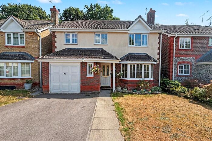 4 Bedroom Detached House For Sale In Verwood, BH31