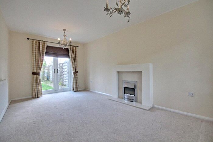 3 Bedroom House To Rent In Northgate, Kingswood, HU7