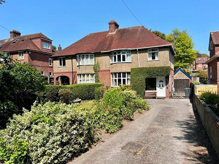 3 Bedroom Semi-Detached House For Sale In Coombe Road, Salisbury, SP2