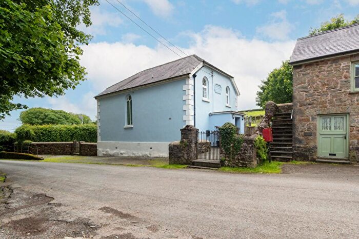 3 Bedroom Character Property For Sale In Whitland, SA34