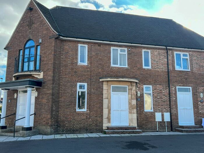 2 Bedroom Town House To Rent In St. Pauls Road, Peterborough, PE1