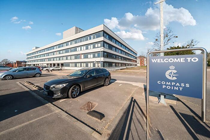 1 Bedroom Apartment To Rent In Compass Point, Romsey Road, SO16