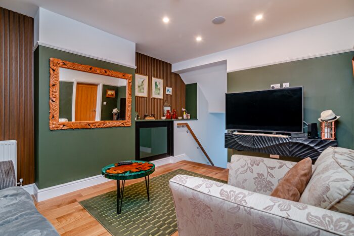 3 Bedroom Semi-Detached House For Sale In Wells Road, Bristol, BS14