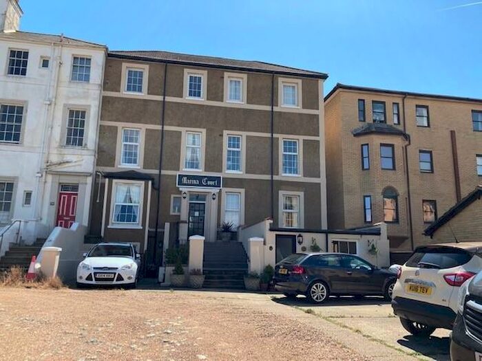 1 Bedroom Flat To Rent In - Marine Parade, Hythe, CT21
