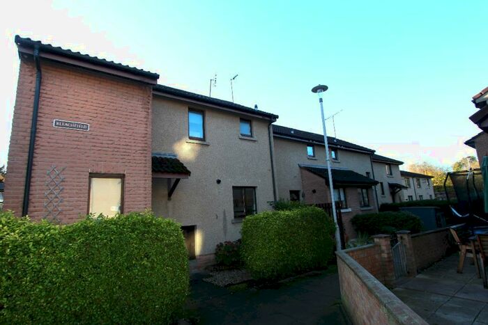 3 Bedroom Terraced House To Rent In Bleachfield, Leith, Edinburgh, EH6