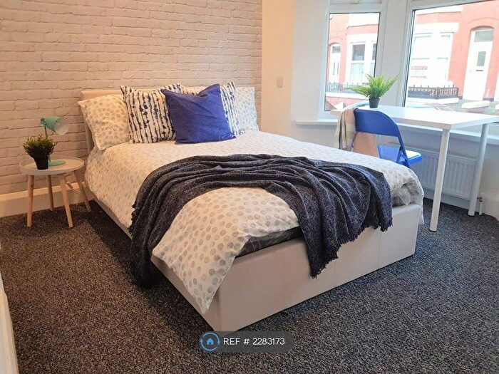 6 Bedroom Terraced House To Rent In Empress Road, Liverpool, L7