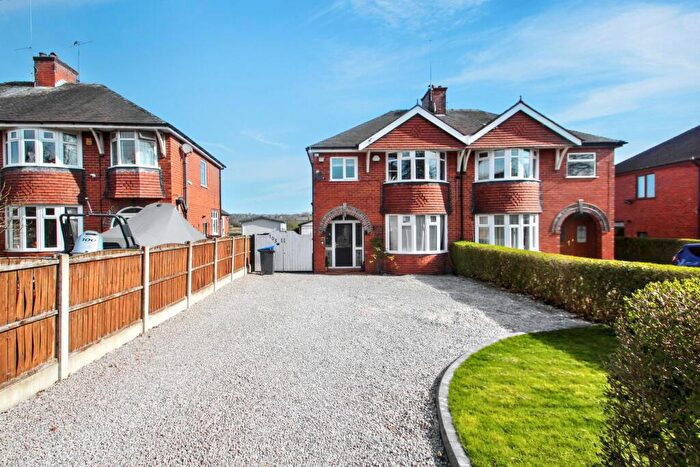 3 Bedroom Semi-Detached House To Rent In Uttoxeter Road, Blythe Bridge, Stoke-on-Trent, ST11
