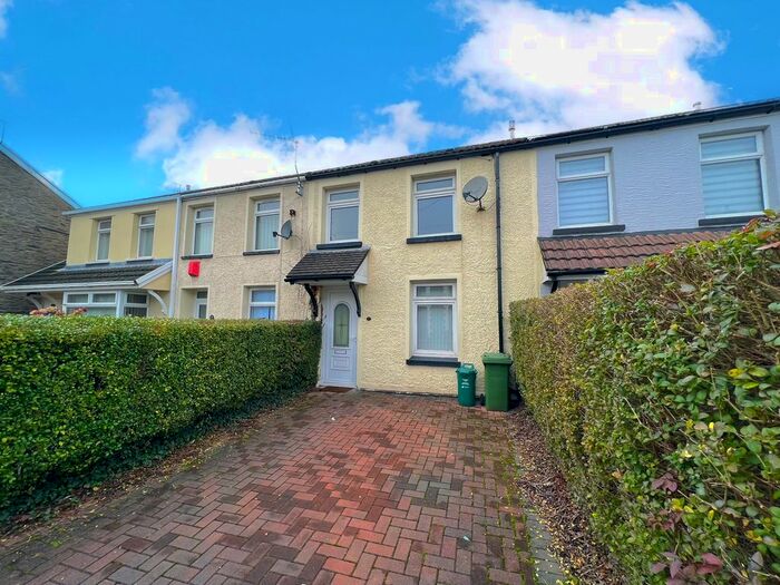 3 Bedroom Property To Rent In Alpha Street, Trallwn, Pontypridd, CF37