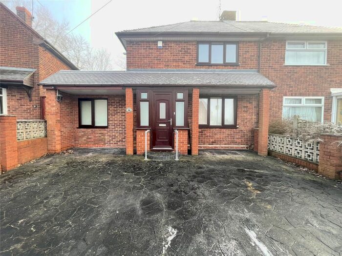 3 Bedroom Semi-Detached House To Rent In Barnard Road, Wolverhampton, West Midlands, WV11