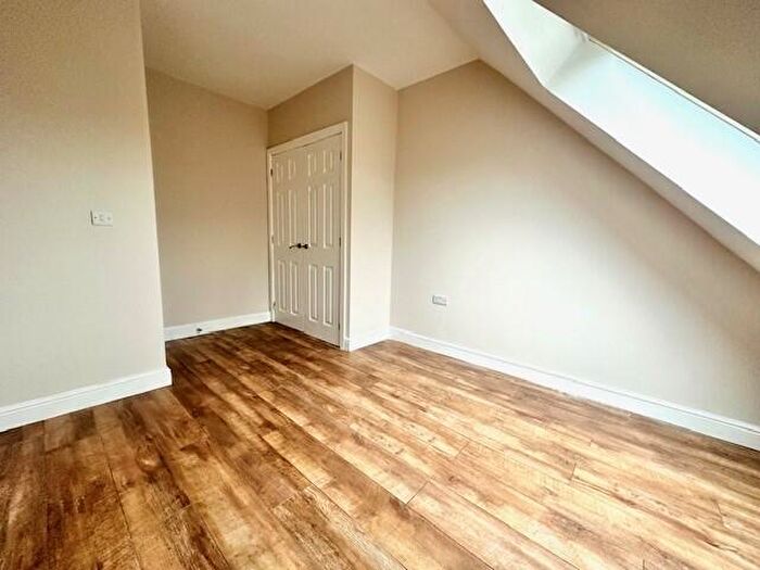 2 Bedroom Flat To Rent In Brookbank Court, CW2