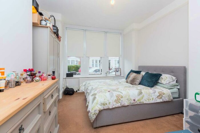 1 Bedroom Flat To Rent In Sangley Road, South Norwood, SE25