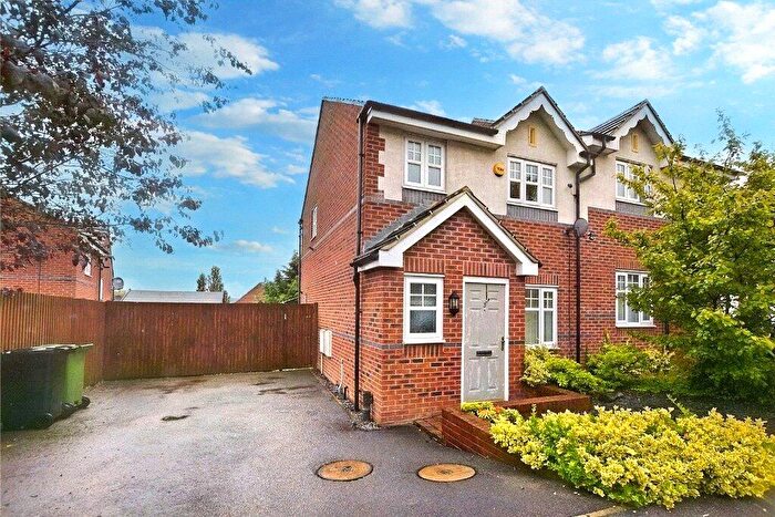 3 Bedroom Semi-Detached House To Rent In Wharfedale Close, Leeds, West Yorkshire, LS12