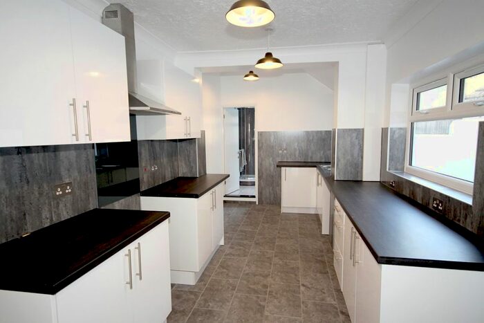 3 Bedroom Property To Rent In Chalkwell Road, Sittingbourne, ME10