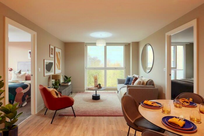 2 Bedroom Apartment To Rent In - The Junction, Whitehall, Leeds, West Yorkshire, LS12