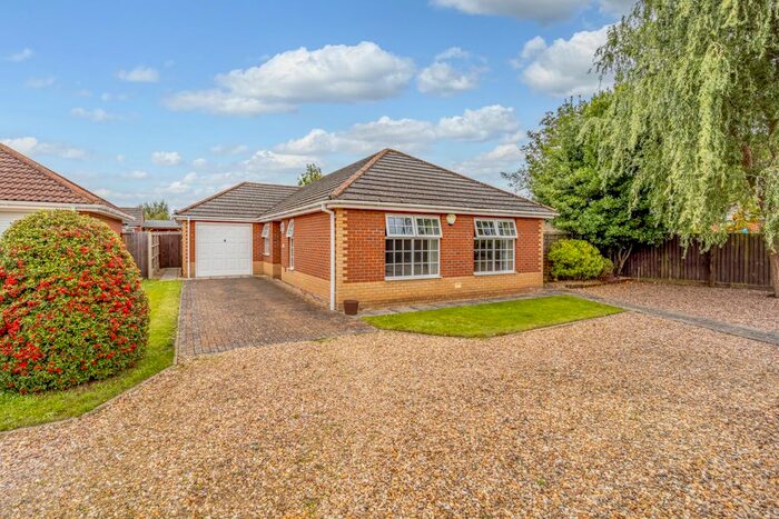 3 Bedroom Detached Bungalow For Sale In Rothschild Close, Boston, Lincs, PE21