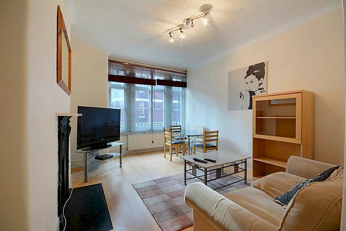 1 Bedroom Flat To Rent In Gilbert Street, London, W1K