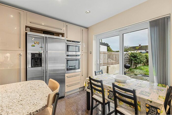 2 Bedroom Terraced House For Sale In Cranford Avenue, Staines-Upon-Thames, Surrey, TW19