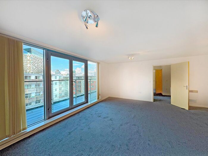 2 Bedroom Penthouse To Rent In Skyline, Granville Street, B1