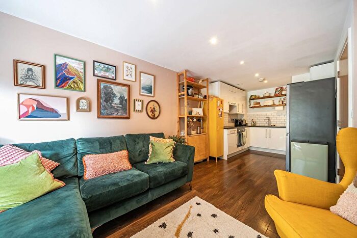 1 Bedroom Flat For Sale In East Carriage House, Woolwich Riverside, London, SE18