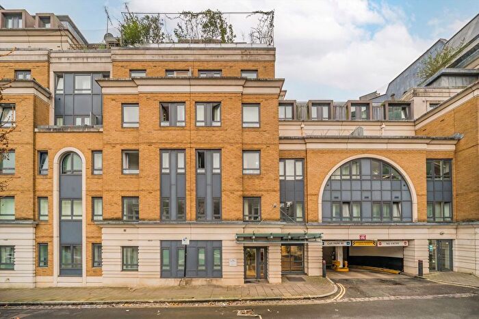 3 Bedroom Bungalow To Rent In Greville Road, Kilburn, NW6