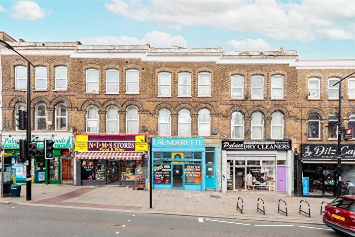 2 Bedroom Flat To Rent In - Sydenham Road, Sydenham, SE26