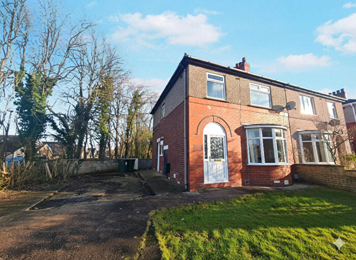 3 Bedroom Semi Detached House To Rent In Newlands Avenue, Lancaster, LA1