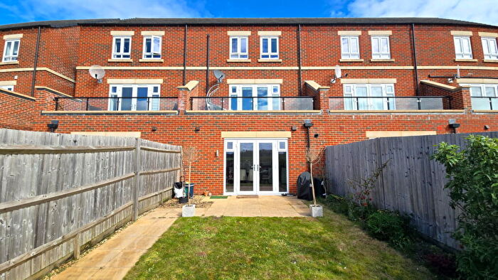 3 Bedroom Terraced House For Sale In Fetlock Drive, Newbury, Berkshire, RG14