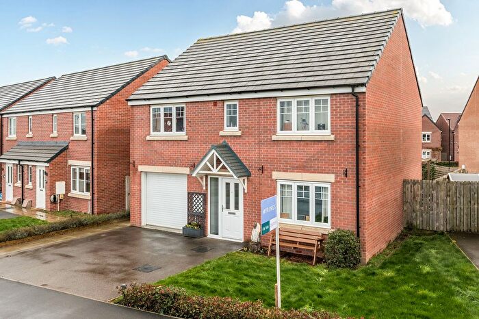 5 Bedroom Property To Rent In Ingleborough Drive, Harrogate, HG3