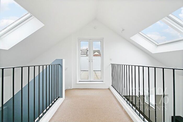 2 Bedroom Detached House For Sale In Edinburgh Road -, NN2