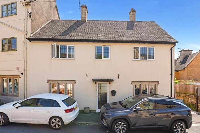 3 Bedroom Semi-Detached House For Sale In Friday Street, Painswick, GL6