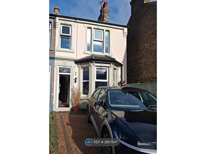 2 Bedroom End Of Terrace House To Rent In Dane Park Road, Ramsgate, CT11