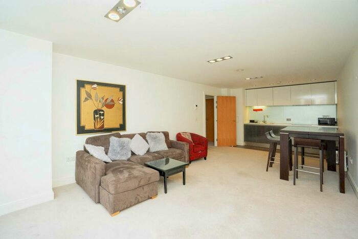 1 Bedroom Apartment To Rent In Kenyons Steps, Liverpool, L1