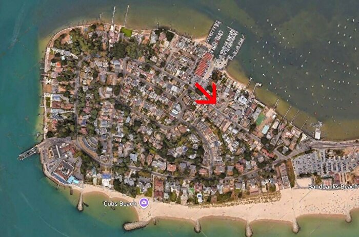 3 Bedroom Apartment For Sale In The Horseshoe, Poole, Dorset, BH13