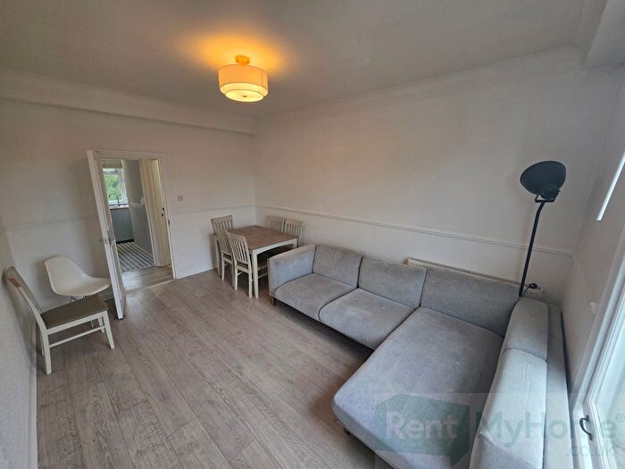 2 Bedroom Flat To Rent In Anerley Road, London, SE20