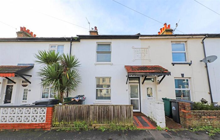 2 Bedroom Terraced House To Rent In Wolseley Road, Portslade, Brighton, BN41