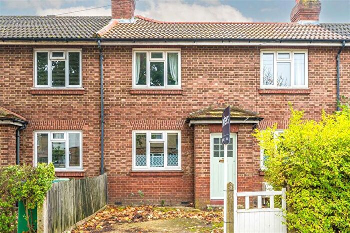 4 Bedroom Terraced House To Rent In Thompson Avenue, Kew, Richmond, TW9