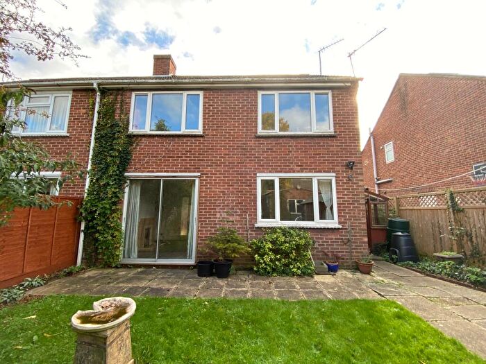 3 Bedroom Detached House To Rent In Fen Road, Cambridge, CB4