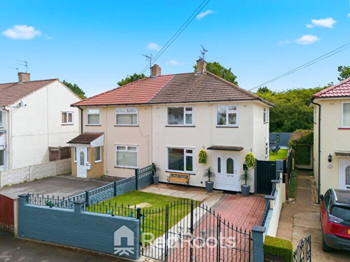 3 Bedroom Semi Detached House For Sale In Petersgate, Doncaster, South Yorkshire, DN5