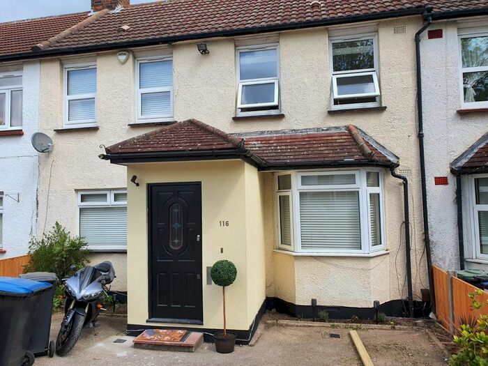 3 Bedroom Terraced House To Rent In Trent Gardens, Southgate, N14