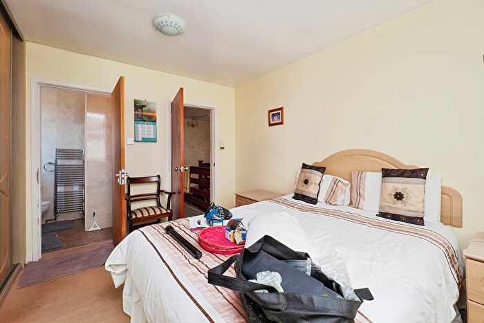 4 Bedroom Detached House For Sale In Charlotte Grove, Bramcote, Nottingham, NG9