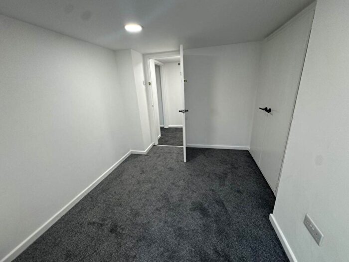 5 Bedroom House To Rent In Woodside Avenue, Burley, Leeds, LS4