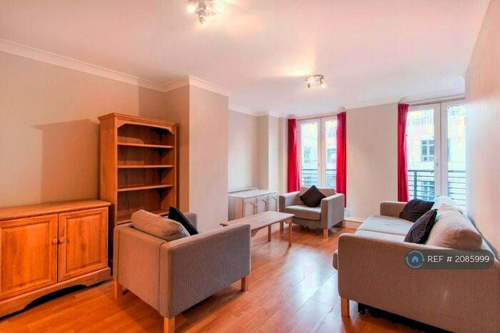 2 Bedroom Flat To Rent In Old Street, London, EC1V