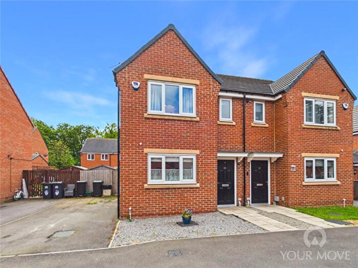 3 Bedroom Semi Detached House For Sale In Haydock Drive, Darlington, Durham, DL1