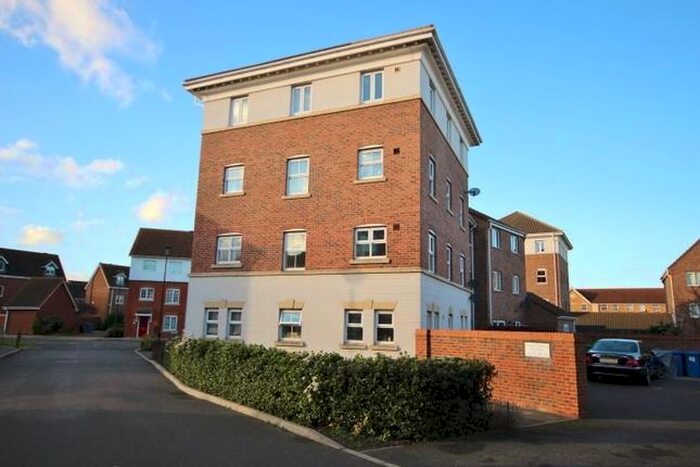 1 Bedroom Flat To Rent In Amethyst Drive, Sittingbourne, Kent, ME10