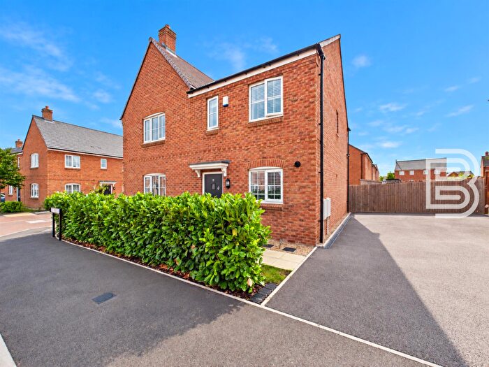 2 Bedroom Semi Detached House For Sale In De Forest Road, Houlton, Rugby, CV23