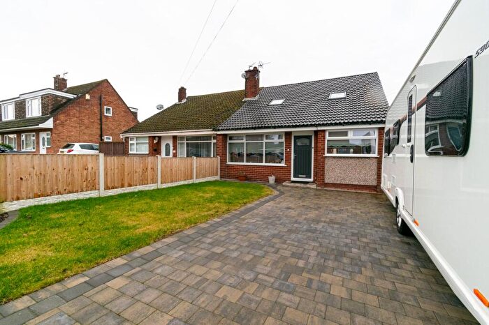 5 Bedroom Semi-Detached Bungalow For Sale In Redgate, Ormskirk, L39