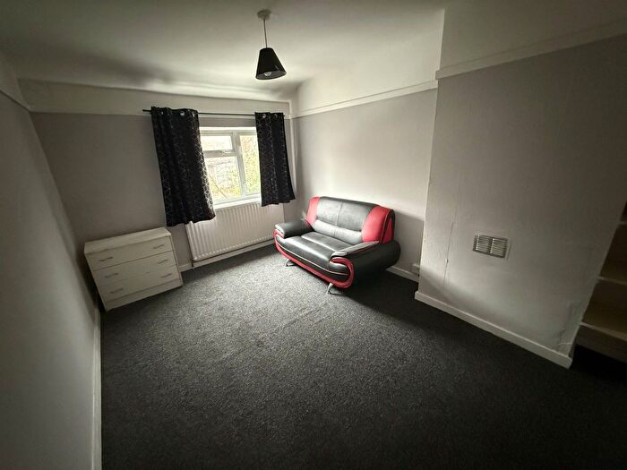 3 Bedroom Property To Rent In Court Road, Wolverhampton, WV6