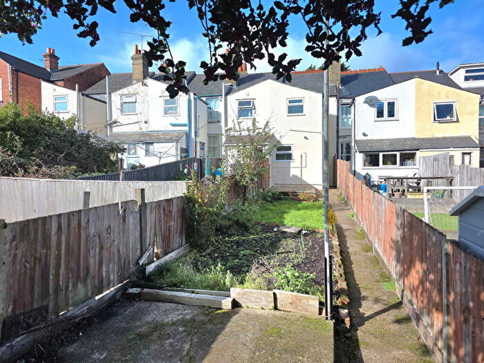 2 Bedroom Terraced House To Rent In Albert Street, Cowes, PO31