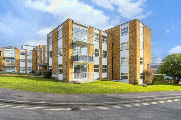 2 Bedroom Apartment To Rent In Ancastle Green, Henley-on-Thames, Oxfordshire, RG9